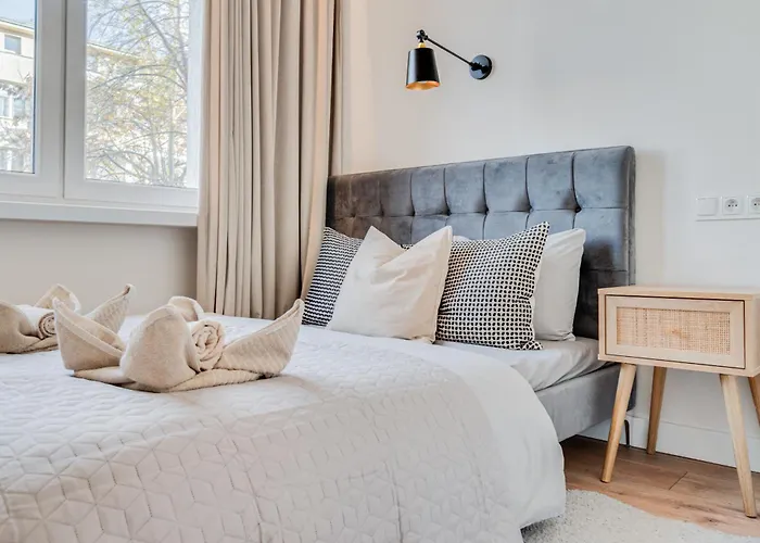 Apartament Bright Day - Self Check-in 24h, 10 Min Market Square Wrocław