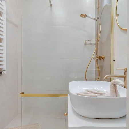 Bright Day - Self Check-in 24h, 10 Min Market Square アパート ヴロツワフ