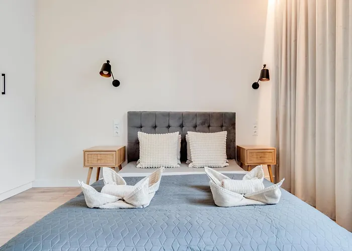 Apartment Bright Day - Self Check-in 24h, 10 Min Market Square Wroclaw